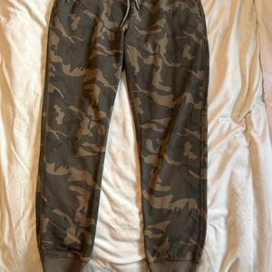 Camo Jogger Sweatpants - Olive Green & Dark Brown